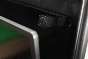 Magnethalter für den Monitor im BSS Case für den ATEM Mini Extreme